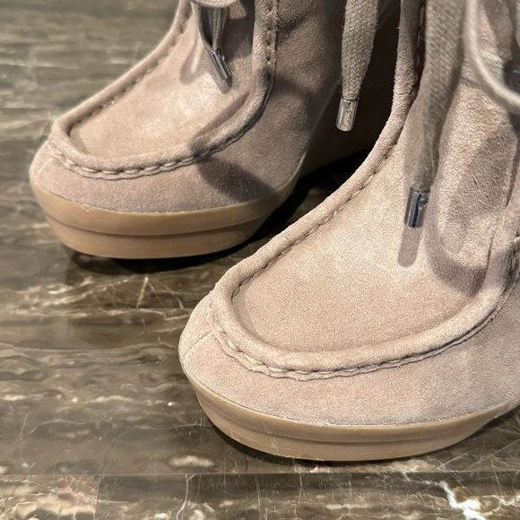 NEW Coach Scout Sahara Suede Leather and Rabbit Fur Wedge Boots - Picture 5 of 13